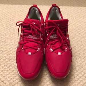 Womens 11.5 Adidas softball plastic molded cleats